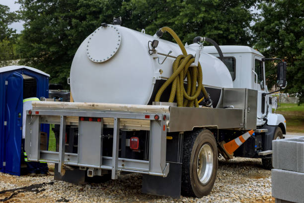 Best Portable toilet rental cost  in Destin, FL